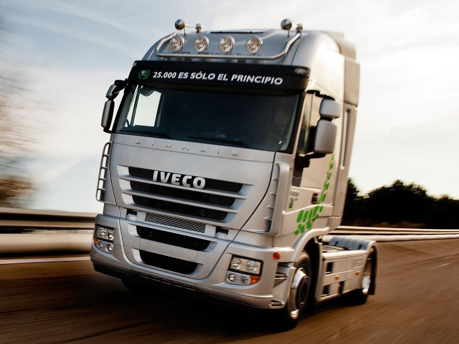  Iveco Stralis 500 25.000 4x2 2012 года  (фото 3 из 8)